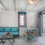 Ianthi Boutique * Skyros