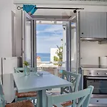 Ianthi Boutique Skyros