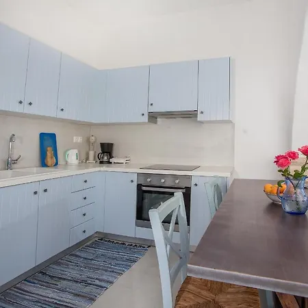 Dom wakacyjny Ianthi Boutique *