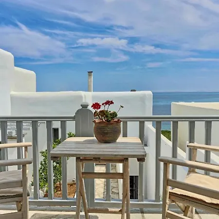 Ianthi Boutique * Skyros